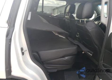 2016 Cadillac Escalade Luxury z USA, uszkodzony, nr VIN 1GYS4BKJ0GR180157